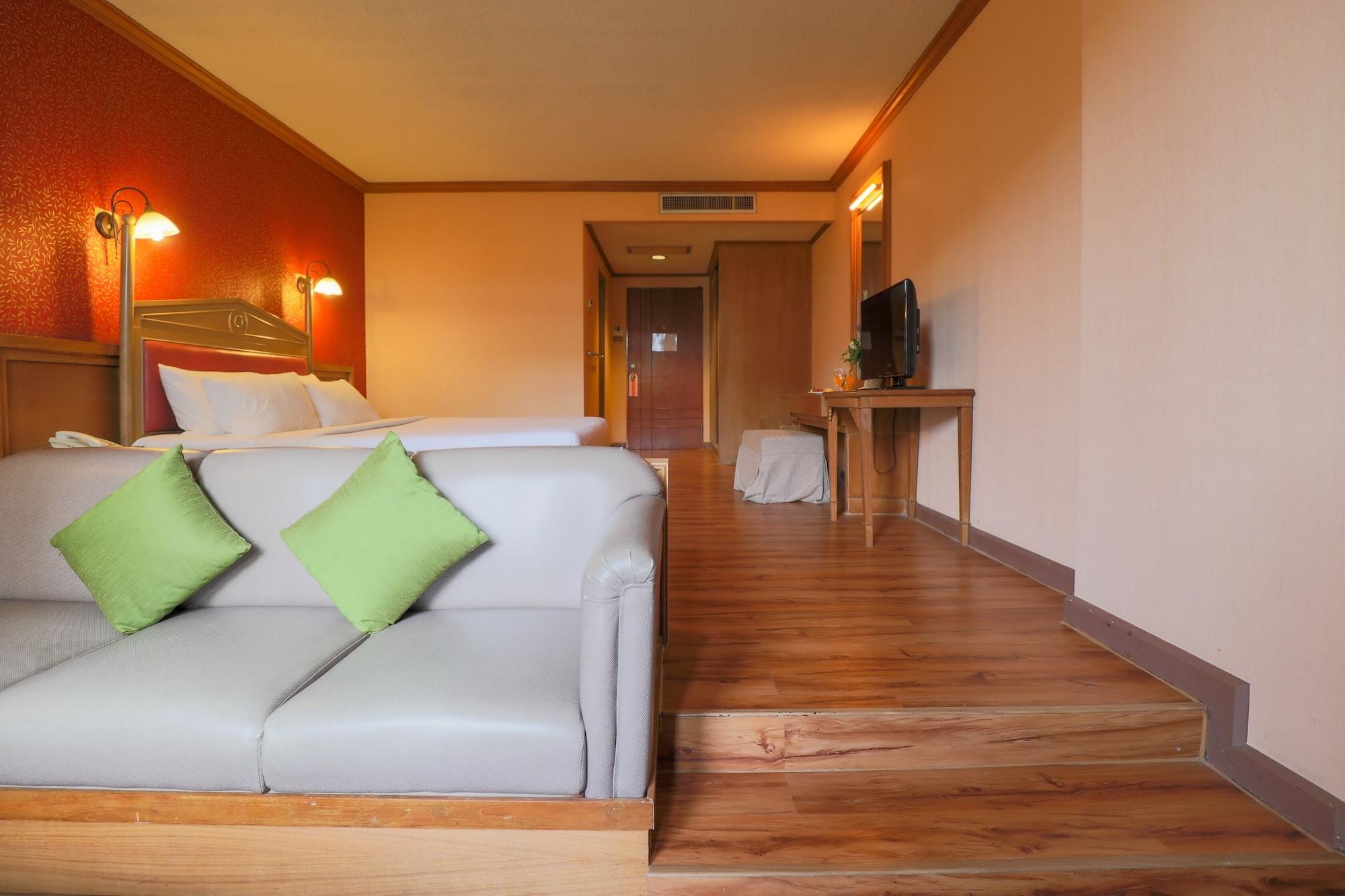Wangtai Hotel - Sha Certified Surat Thani Exteriör bild