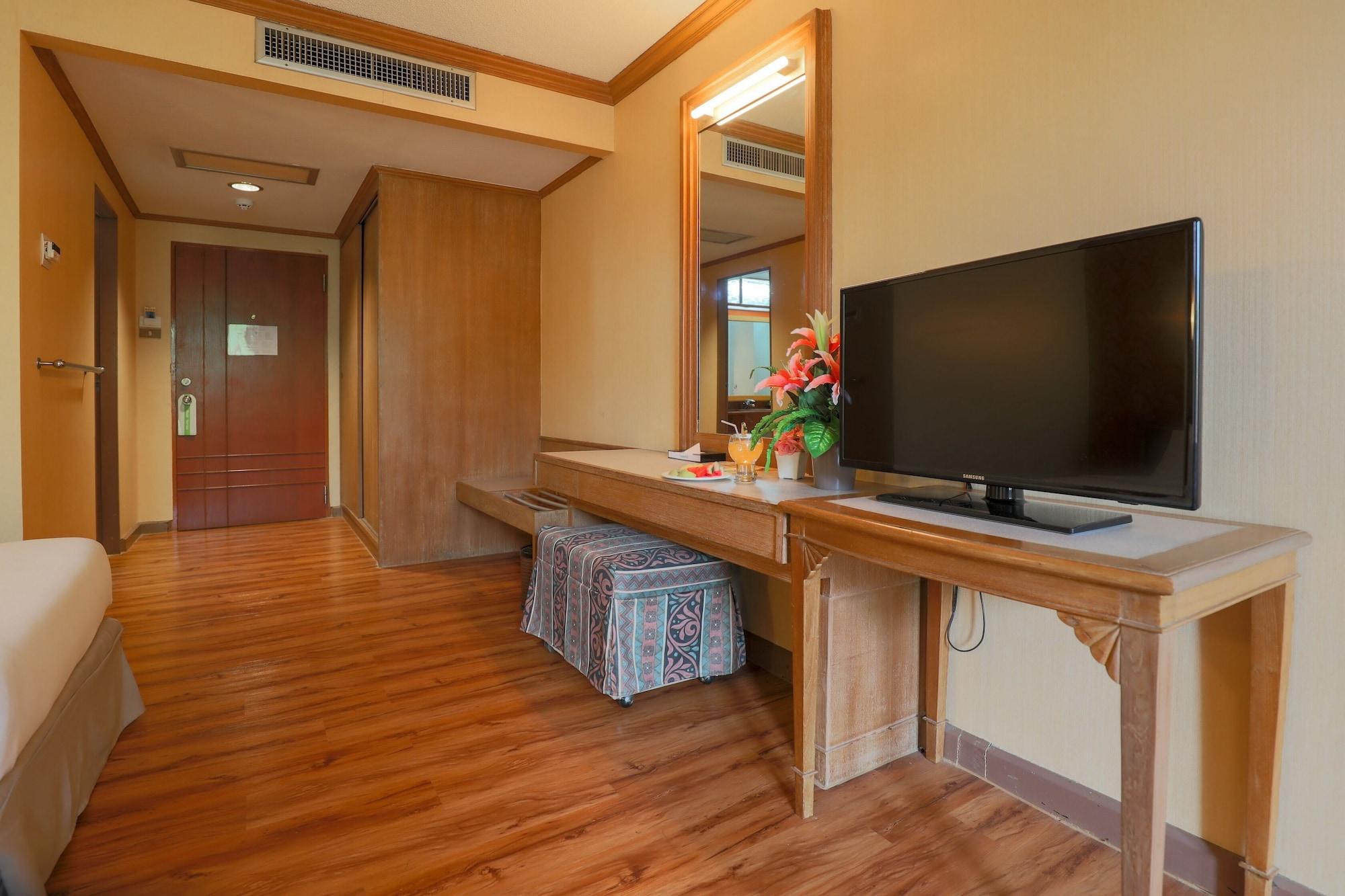 Wangtai Hotel - Sha Certified Surat Thani Exteriör bild