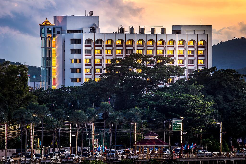 Wangtai Hotel - Sha Certified Surat Thani Exteriör bild