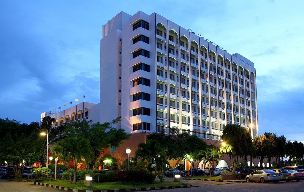 Wangtai Hotel - Sha Certified Surat Thani Exteriör bild