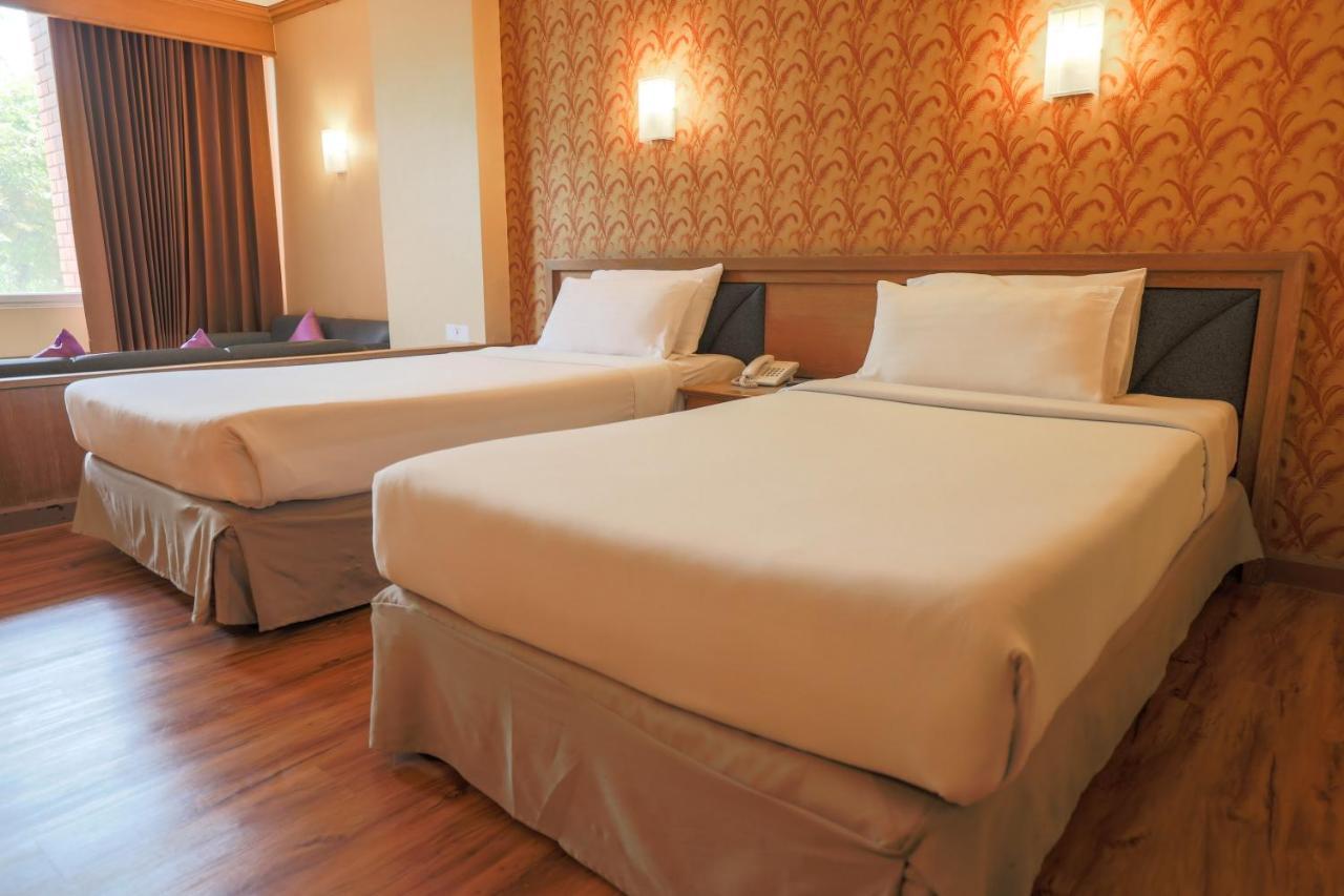 Wangtai Hotel - Sha Certified Surat Thani Exteriör bild